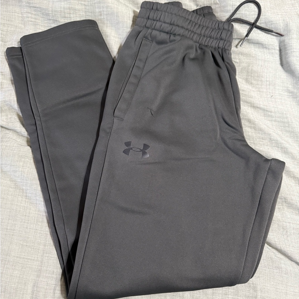 Under Armour army green sweatpants M
